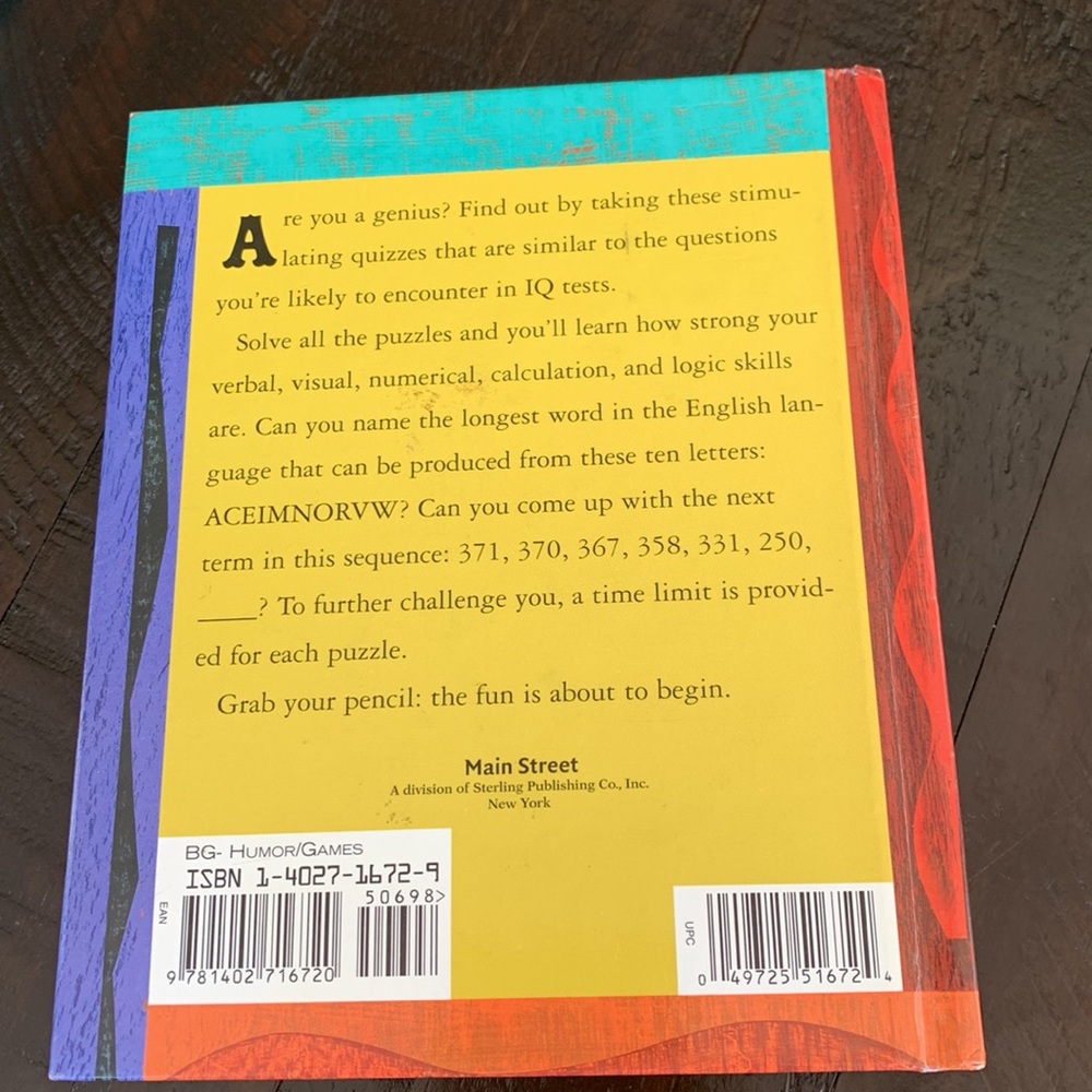 Books - Picture 9 of 17